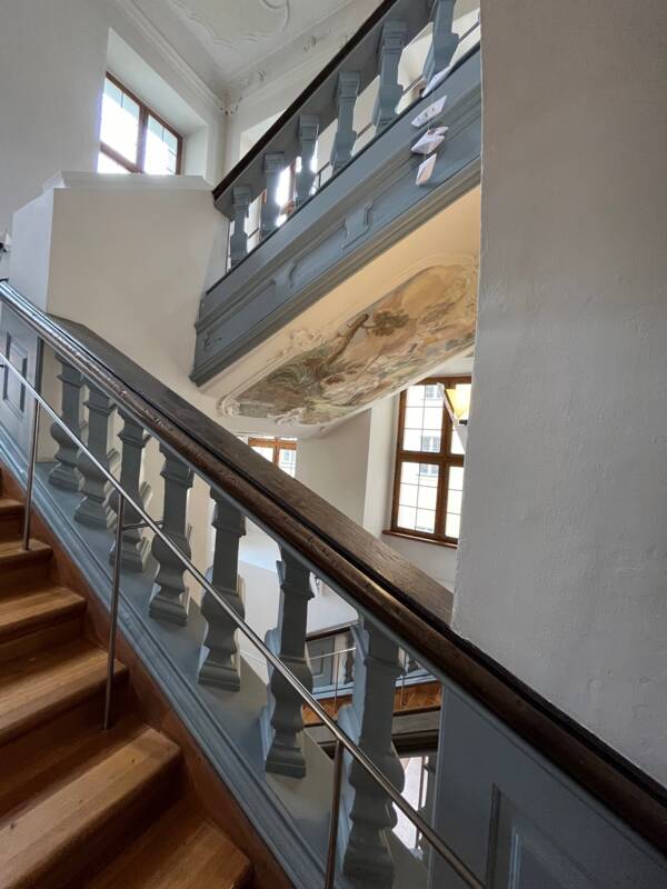 Bild Grundschule Roggenburg Treppenaufgang