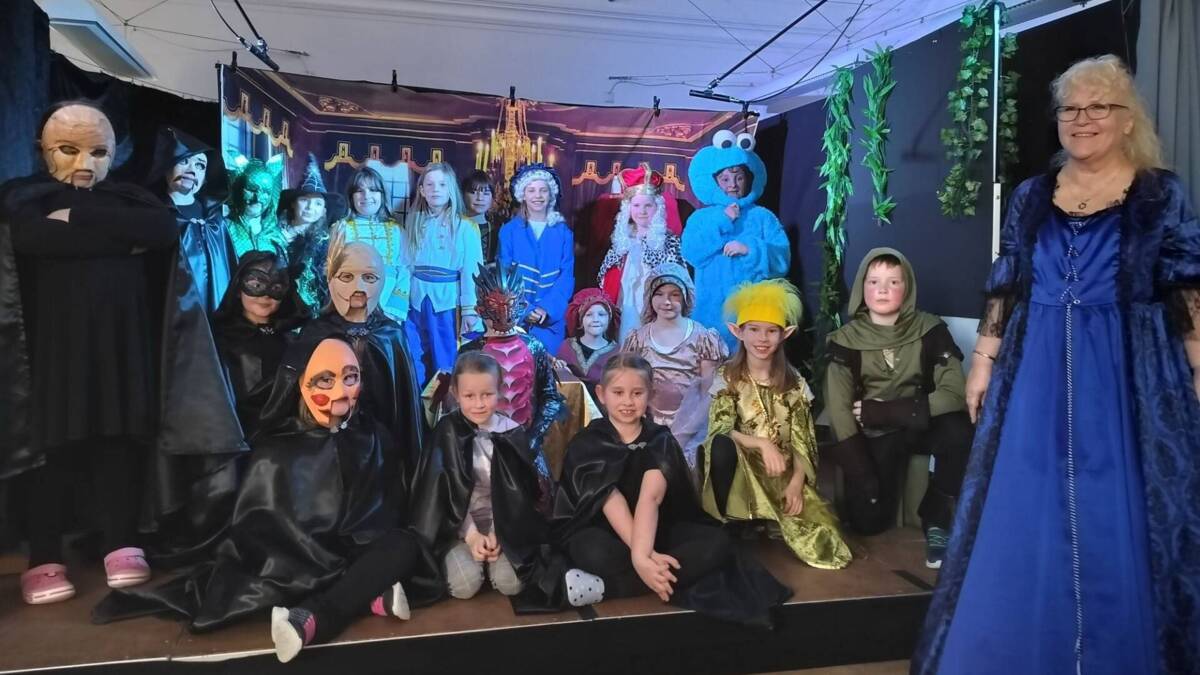 Bild Theater OGTS - Die Kristallkugel