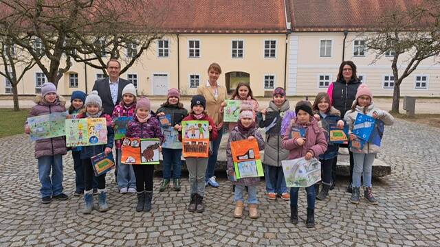 Bild Preisverleihung Malwettbewerb 2025